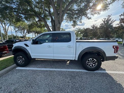 Used 2018 Ford F150 Raptor w/ Equipment Group 802A Luxury AWD/4WD image 2
