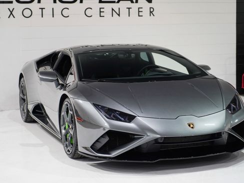 Used 2022 Lamborghini Huracan EVO RWD image 29