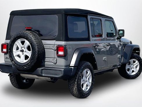 Used 2022 Jeep Wrangler Unlimited Sport image 6