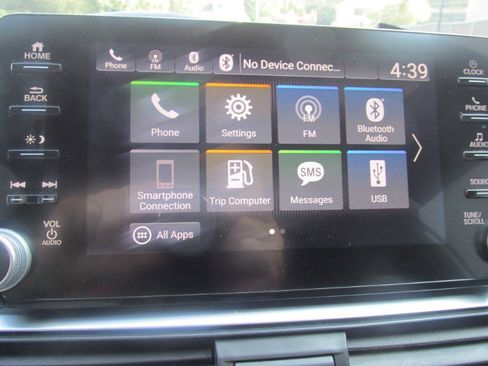 Used 2018 Honda Accord Sport image 76