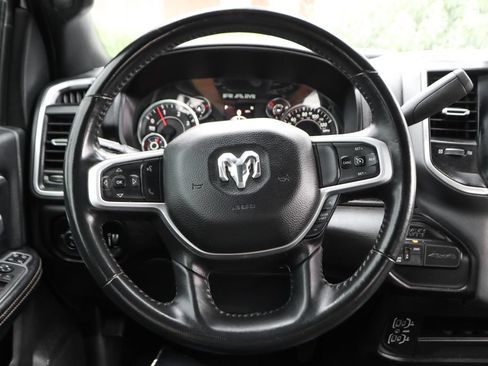 Used 2024 RAM 2500 Big Horn AWD/4WD image 19