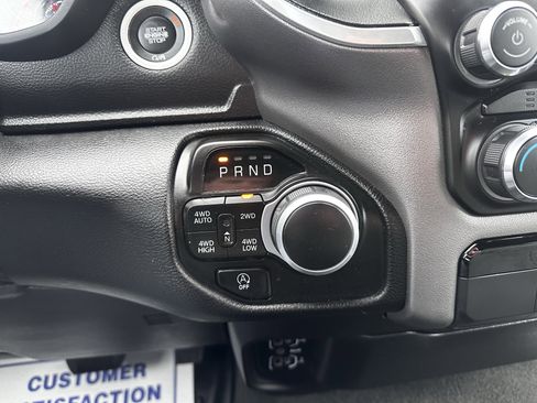 Used 2023 RAM 1500 Big Horn AWD/4WD image 17