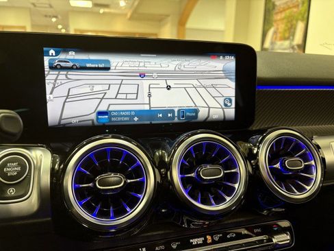 New 2025 Mercedes-Benz GLB 35 AMG 4MATIC image 20