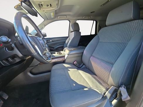 Used 2016 GMC Yukon SLE w/ Convenience Package image 9