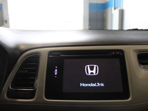 Used 2018 Honda HR-V EX image 25