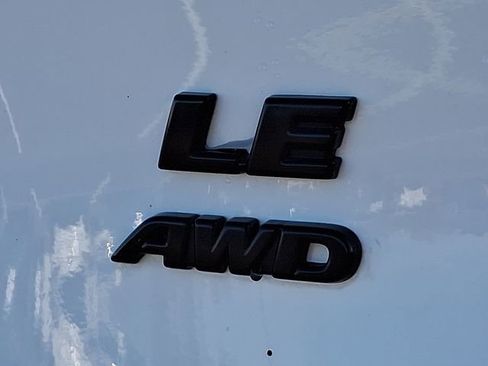 Used 2023 Toyota RAV4 LE image 29