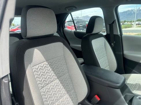 Certified 2024 Chevrolet Equinox LS AWD/4WD image 18