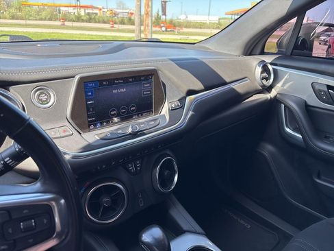Used 2020 Chevrolet Blazer LT FWD image 27