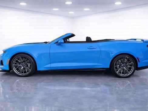 Used 2023 Chevrolet Camaro ZL1 image 6