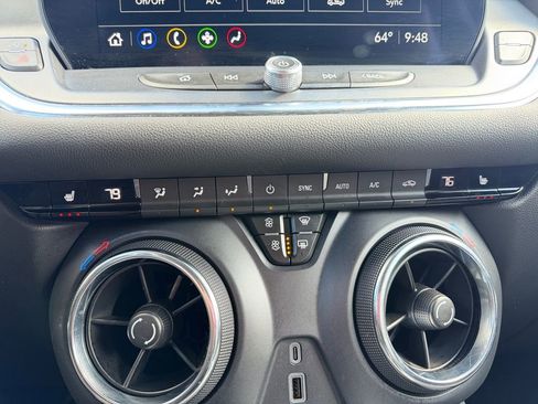 Used 2024 Chevrolet Blazer LT w/ Midnight/Sport Edition FWD image 16