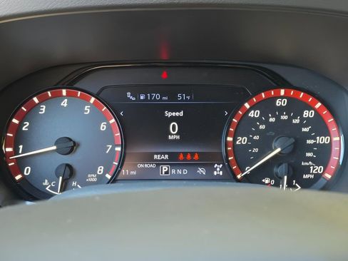 Used 2026 Nissan Frontier PRO-4X w/ Tow Package AWD/4WD image 23