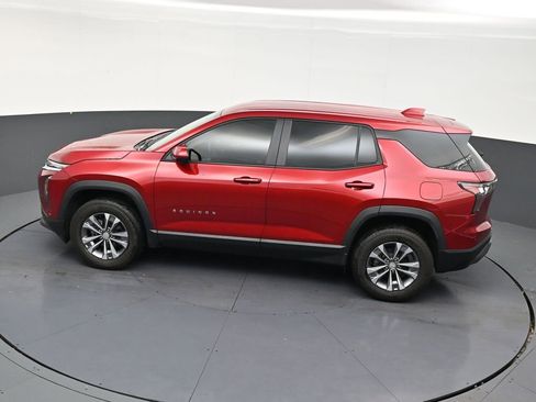 Used 2025 Chevrolet Equinox LT w/ Safety and Technology Package FWD image 13