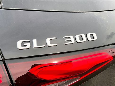 New 2026 Mercedes-Benz GLC 300 image 7