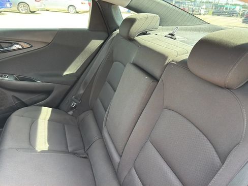 Used 2018 Chevrolet Malibu LS FWD image 36