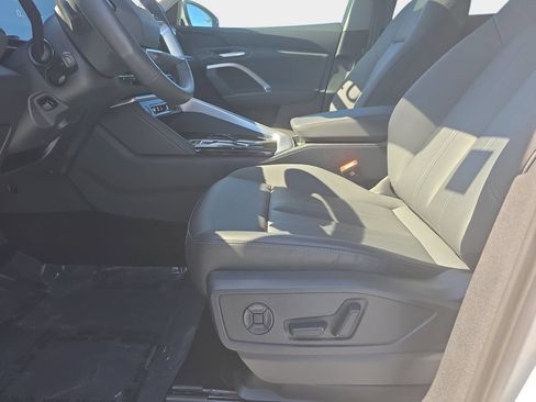 Certified 2025 Audi Q5 Premium w/ Convenience Package AWD/4WD image 21