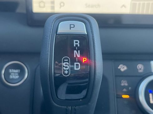 Used 2025 Land Rover Defender 110 S image 20