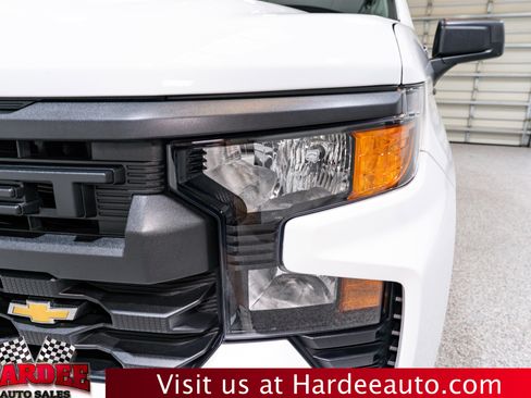 Used 2024 Chevrolet Silverado 1500 W/T image 8