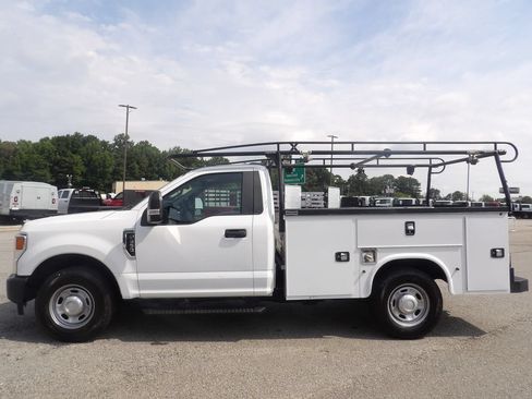 Used 2022 Ford F350 XL w/ Power Equipment Group RWD image 62