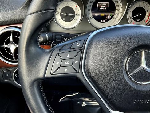 Used 2013 Mercedes-Benz GLK 350 4MATIC image 23