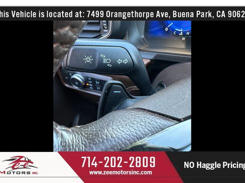 Used 2021 Ford Explorer King Ranch w/ Premium Technology Package image 39