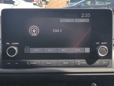 Used 2025 Honda CR-V EX image 18