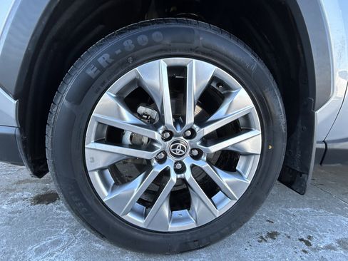 Certified 2024 Toyota RAV4 XLE Premium image 10