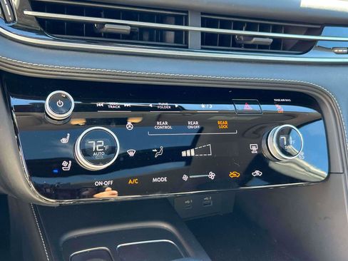 Used 2022 INFINITI QX60 Luxe w/ Cargo Package image 28