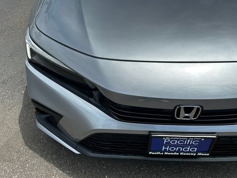 Used 2024 Honda Civic Sport image 4