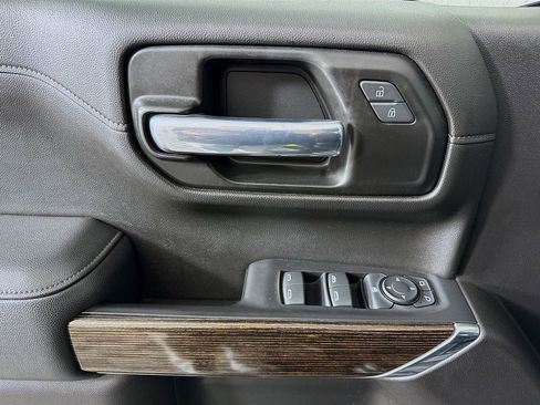 Used 2021 GMC Sierra 1500 Elevation w/ LPO, Elevation Black Package image 17