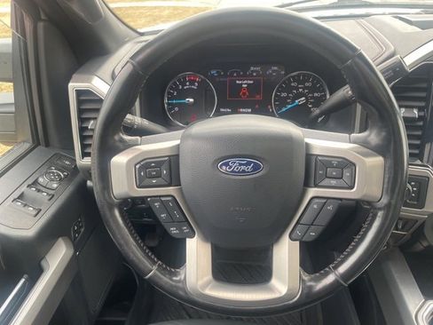 Used 2022 Ford F450 Platinum w/ FX4 Off-Road Package image 22