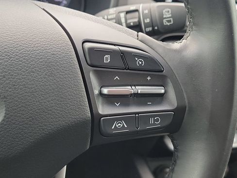 Used 2023 Hyundai Kona SEL w/ Convenience Package FWD image 11