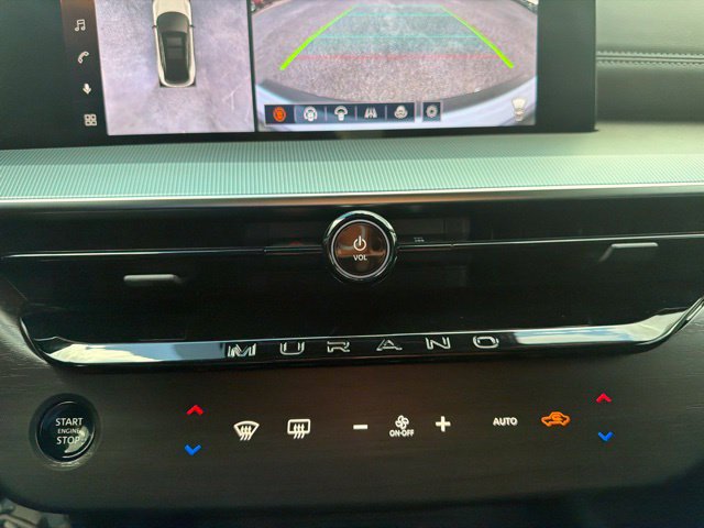 Used 2025 Nissan Murano Platinum AWD/4WD image 16