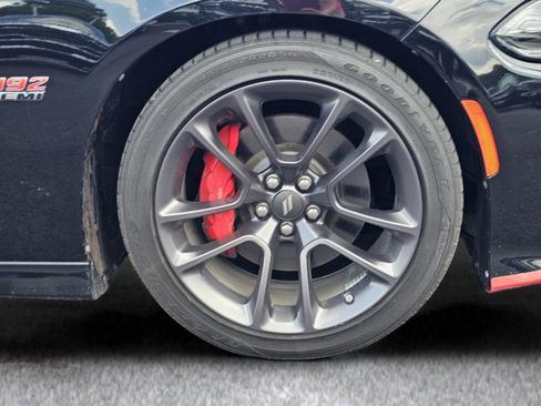 Used 2022 Dodge Charger Scat Pack RWD image 6