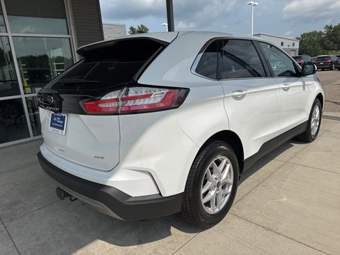 Certified 2022 Ford Edge SEL w/ Convenience Package image 7