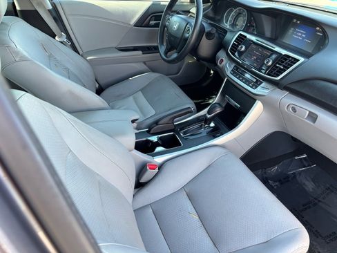 Used 2014 Honda Accord EX-L image 13