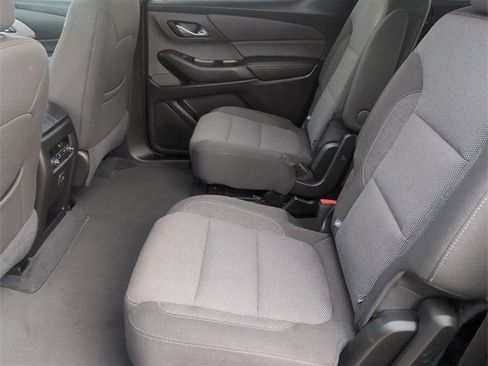 Certified 2023 Chevrolet Traverse LT image 23