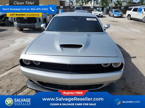 Used 2022 Dodge Challenger R/T Scat Pack RWD image 7