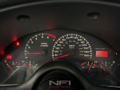 Used 2002 Chevrolet Camaro Z28 image 35