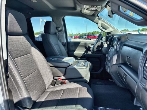 Certified 2025 Chevrolet Silverado 2500 Custom w/ Custom Value Package AWD/4WD image 18