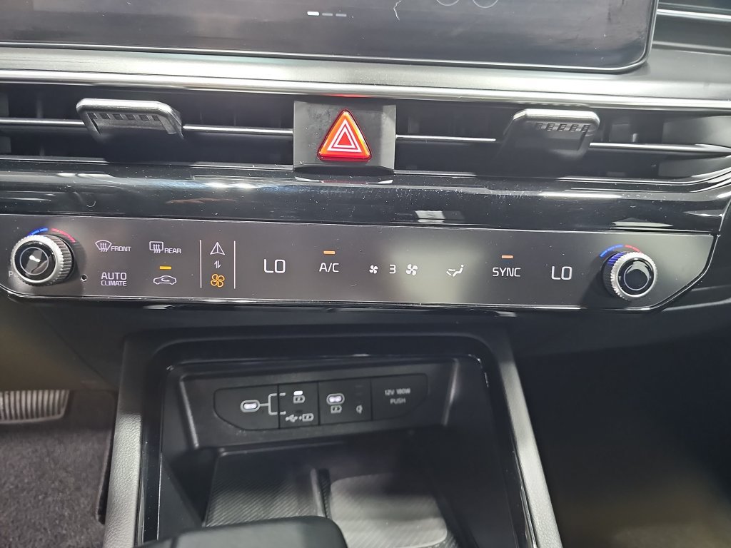 Used 2026 Kia K5 GT FWD image 20