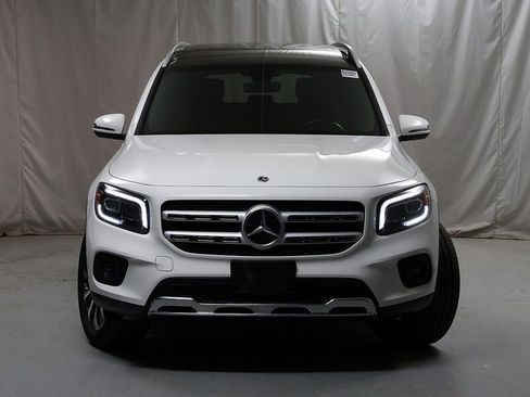 Certified 2023 Mercedes-Benz GLB 250 4MATIC image 5