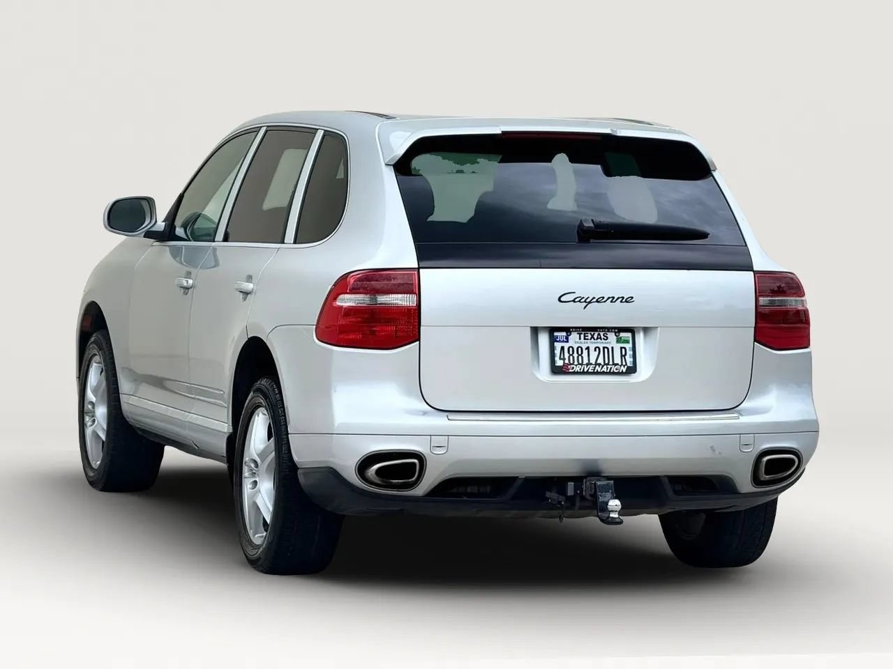 Used 2010 Porsche Cayenne AWD/4WD image 5