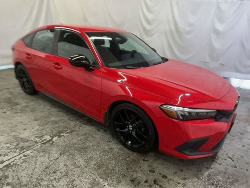 Used 2024 Honda Civic Sport image 2