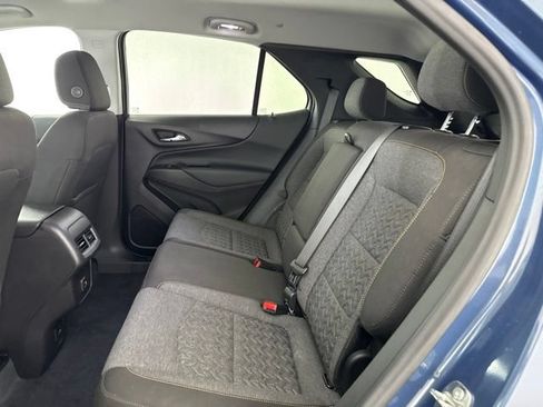Used 2024 Chevrolet Equinox LT AWD/4WD image 24