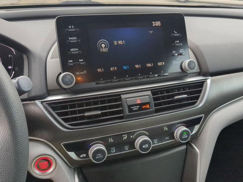 Used 2020 Honda Accord LX image 20