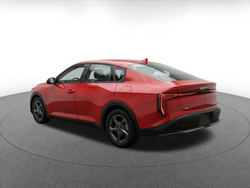 Used 2025 Kia K4 FWD image 7