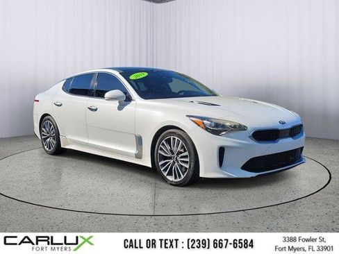 Used 2019 Kia Stinger Premium image 1