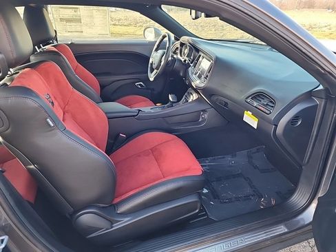 Certified 2023 Dodge Challenger R/T Scat Pack w/ Plus Package image 25