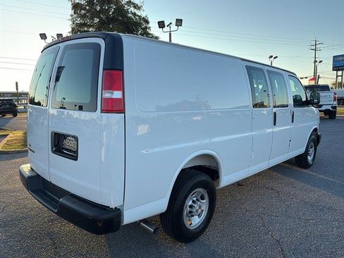 New 2025 Chevrolet Express 3500 Extended w/ Driver Convenience Package image 7