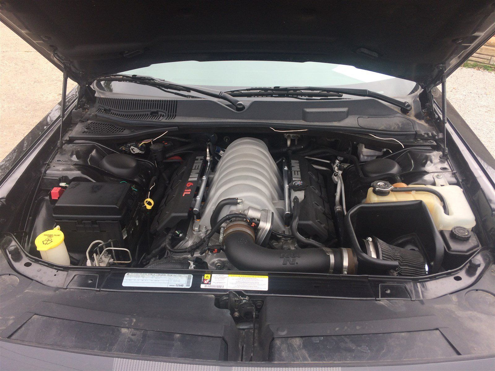Used 2010 Dodge Challenger SRT8 RWD image 5